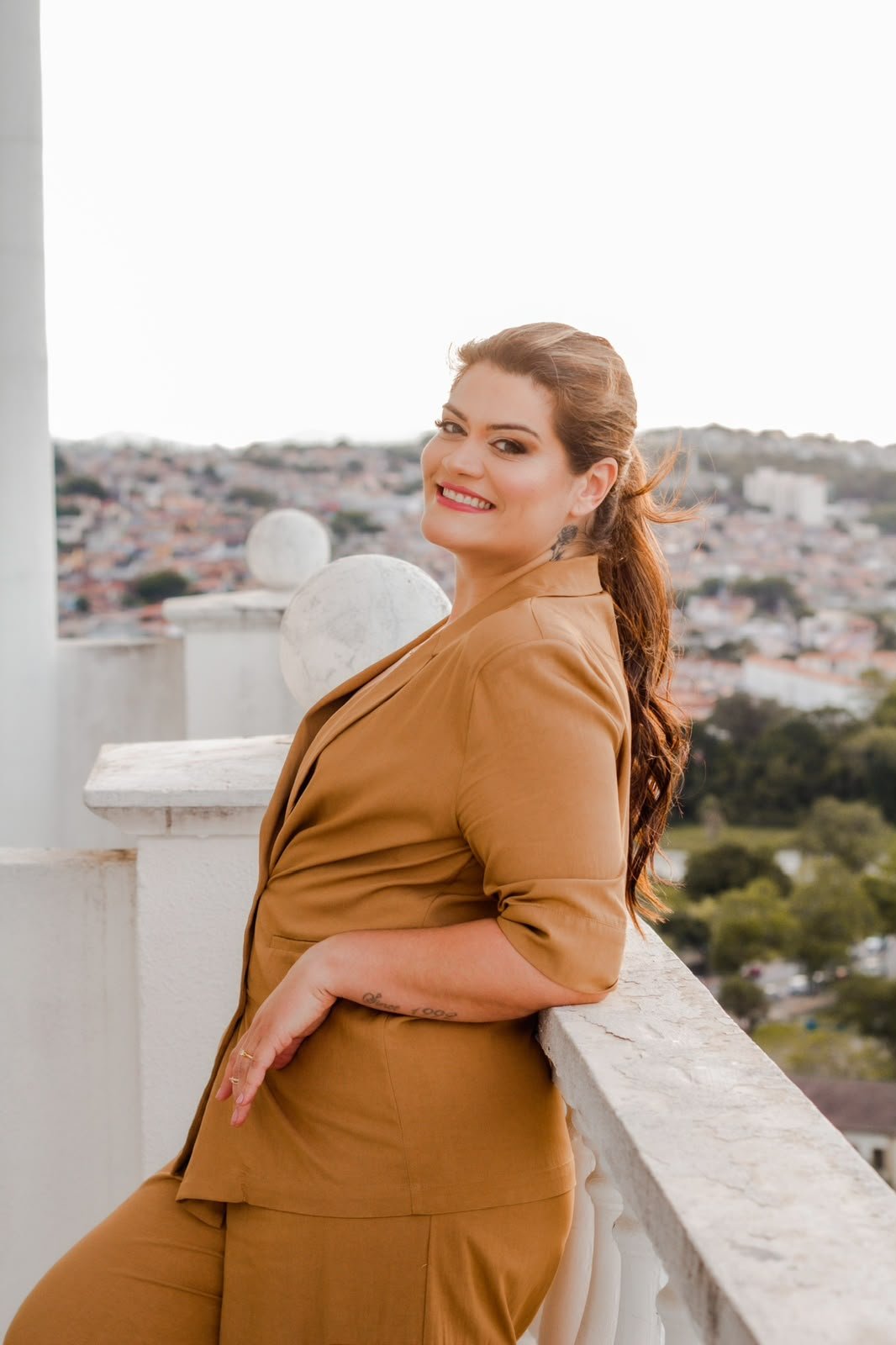 Anne Faria, especialista em estética facial e corporal